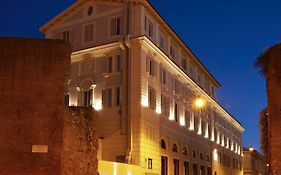 Hotel Building Rome